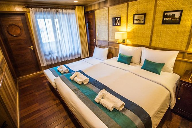 All inclusive Bhaya 2-Day Halong Bay Tour - Day 2 Morning: Tai Chi on Deck and Sung Sot Cave