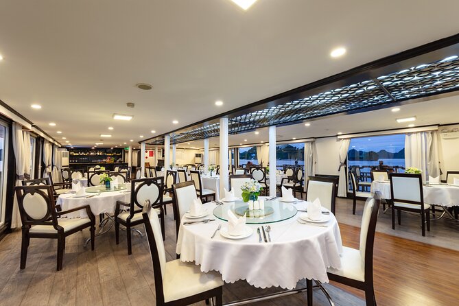 Amanda Cruise - Luxury Unique Halong Bay Cruise (2D1N Tour) - Boarding Day 1: Welcome Drink, Cabin Time, and a Real Schedule