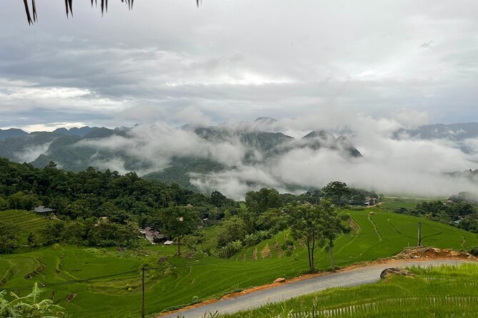 Amazing Mai Chau - Pu Luong 3 days: Waterfall, Rafting & Trekking - Guide and driver quality: why it matters more than you think