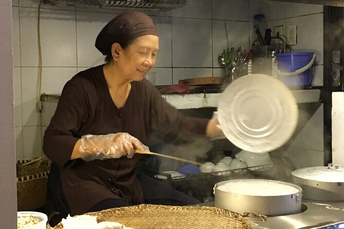 Authentic taste of Hanoi, food tour with a local foodie - What to do before you go: small steps that prevent big stress