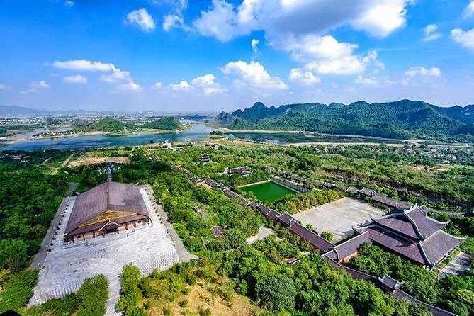 Bai Dinh- Mua Cave and Trang An boat trip - A fast, organized Ninh Binh day from Hanoi Old Quarter