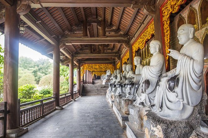 Bai Dinh- Mua Cave and Trang An boat trip - Bike time to Bich Dong Pagoda: a change of pace on country roads
