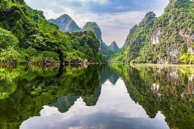 Bai Dinh - Trang An - Full day trip (private tour) - Why Bai Dinh and Trang An are a UNESCO combo day