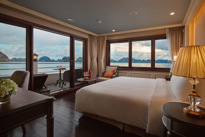 Bai Tu Long Bay Luxury Cruise 2D/1N: Kayaking & Swimming at the pristine places - Weather, packing, and comfort tips that actually help