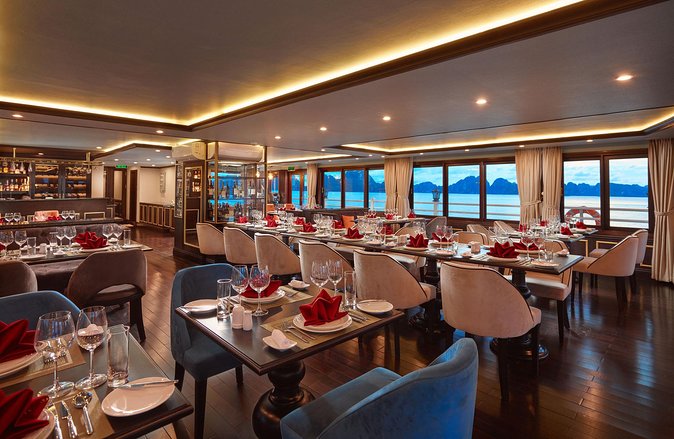 Bai Tu Long bay Luxury Cruise 2D/1N: Less touristy places, Kayaking, full meals - Who This Cruise Is Best For