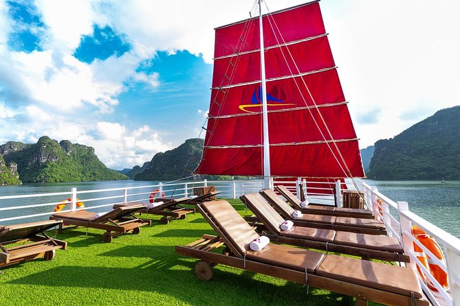 Bai Tu Long Luxury Day Cruise - Fishing Village, Kayak - Why Bai Tu Long Bay is the sweet spot for a day cruise