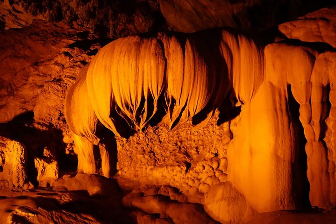 Ban Gioc Waterfall 2D1N From Hanoi Including Nguom Ngao Cave - Who this tour suits best