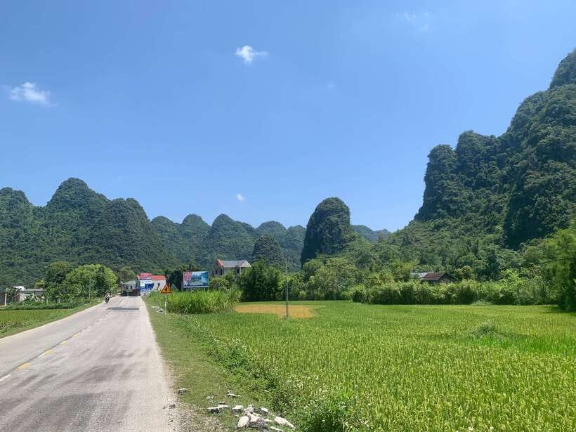 Ban Gioc Waterfall - God Eyes Mountain 1 Day By Car - How the timing and small-group car plan shapes the day