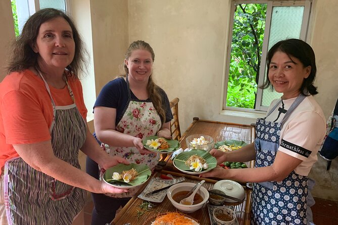 Bavi Eco Tour: Immerse in Authentic Village Life Outside Hanoi - Cooking class in Moc village with Chin: making lunch, not just eating it
