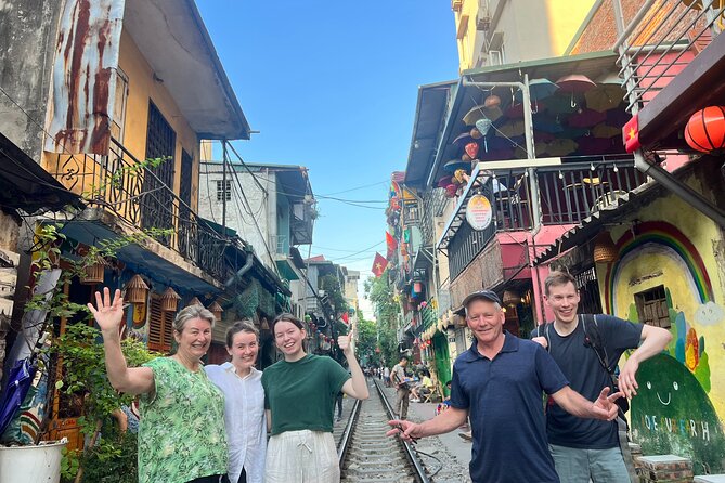 Best Hanoi Food Tour 7 Different Food Tasting Visit Train Street - Train Street Finale: Egg Coffee or Beer by the Tracks