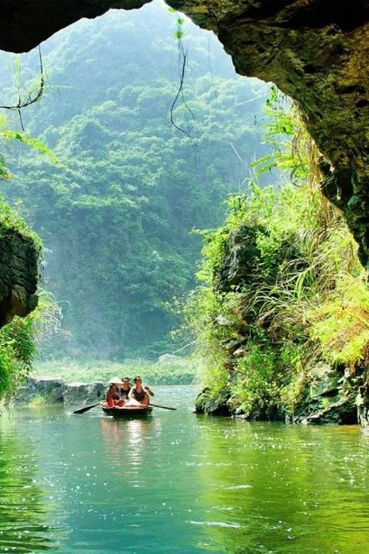 Best Ninh Binh Tour 1-Day, Small Group - Multiple Options - Lunch with local specialties: set meal fuel that doesn’t steal your day
