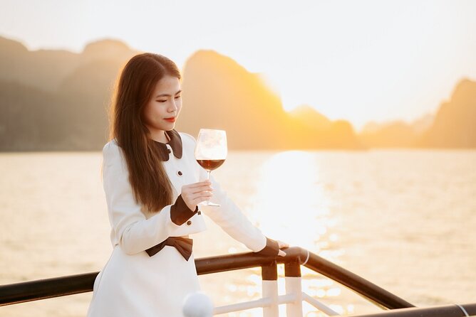 Best Price Halong 5 Star Day Cruise Buffet, Pool ,Sunset party - Hang Luon Cave and the optional kayaking/sampan stop