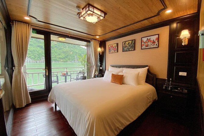 BEST UNIQUE 3-Day Halong Bay Cruise, Lan Ha & Cat Ba Island - Day 1: Hanoi to the Bay With a Clean Start