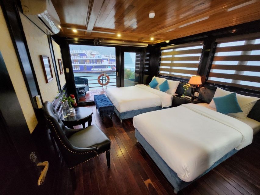 BestSeller - 2 Day 5-Star Overnight Cruise of Highest Safety - Day 2: morning views, Frog Pond, and the last cruise hours