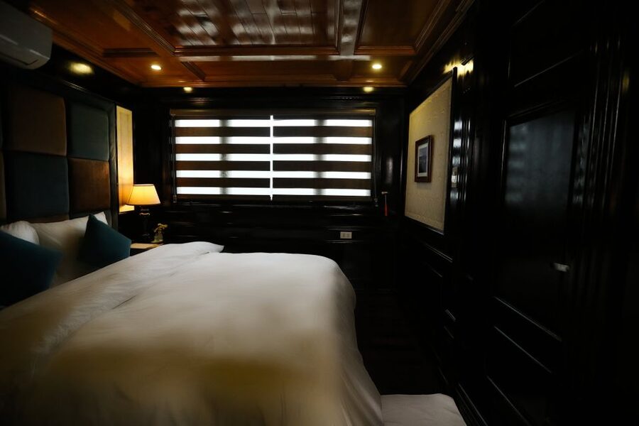 BestSeller - 2 Day 5-Star Overnight Cruise of Highest Safety - Food on board: Vietnamese meals that don’t feel like filler