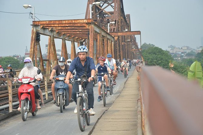 Bicycle Tours Hanoi: Half Day Hanoi City Bicycle Tours - West Lake and Thanh Niên Road: A Scenic Reset in the Middle of the Ride