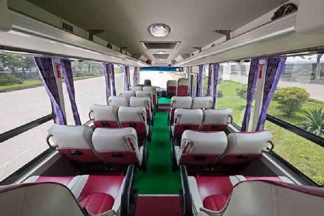 Bus to Cat Ba, Expressway,Speedboat - Group size: 30 people or less keeps it manageable