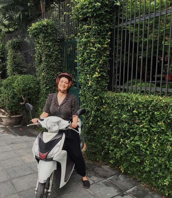 Chicks n Bikes: Customised Motorbike Riding Lesson in Hanoi - Safety and comfort details that actually matter