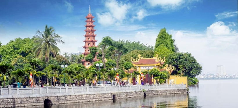 Combo Full-day Hanoi: Incense Village-City Tour-Train Street - Morning pickup and the trip to Quang Phu Cau
