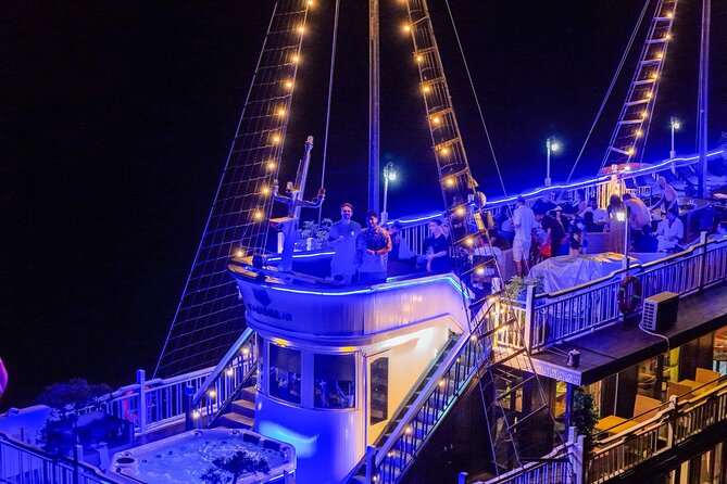 Conquest Cruise 2day Explore Halong Bay from Hanoi - Checking in: ensuite A/C cabin and lunch with the group
