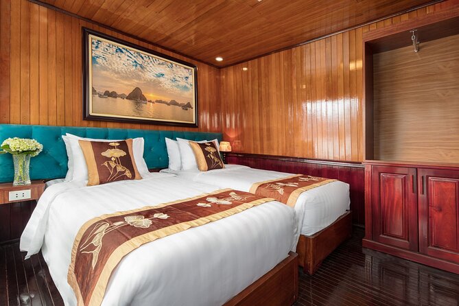 CozyBay Boutique 2D1N Kayak, Swiming ,Titop, Cave, Expressway way - Cabin Check-In and the Onboard Reality: Cozy vs. Dated