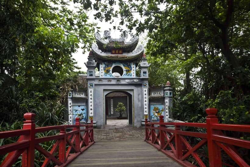Cycling Through Hanoi: Old Quarter Pagodas & Red River Delta - Price and Value: What $64 Gets You