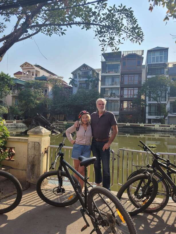 Cycling Through Hanoi: Old Quarter Pagodas & Red River Delta - Truc Bach Lake Area: A Quiet Pause Near the Action