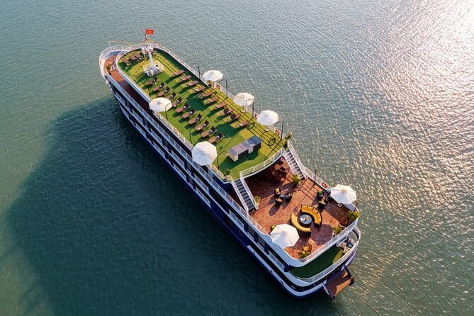 Daniel Cruise 2-day Explore Halong and Lan Ha Bay from Hanoi - Weather on the bay: the one variable you can’t control