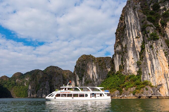 DELUXE Halong Cruise 1 Day Tour From Hanoi - Daily Operated - Getting on the Ship at Tuan Chau Harbor (And What Happens First)