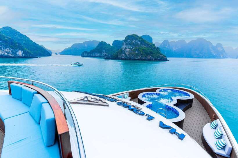 Discover Halong Symphony The Most Stunning Cruise In The Bay - Cruising Ha Long Bay: The Views Are the Point