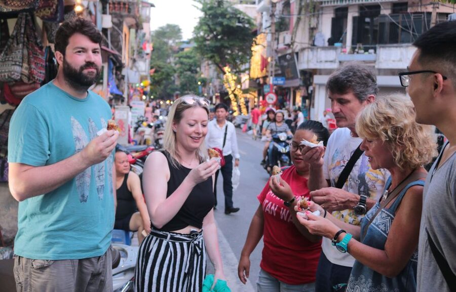 Discover Hanoi's Street Food by Night & Mini Class Coffee - Practical Tips to Make the Night Go Smooth