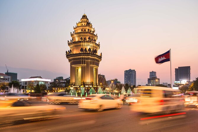 Discover Vietnam - Cambodia - Thailand in 22 Days - Hoi An: market-by-boat start and real free time