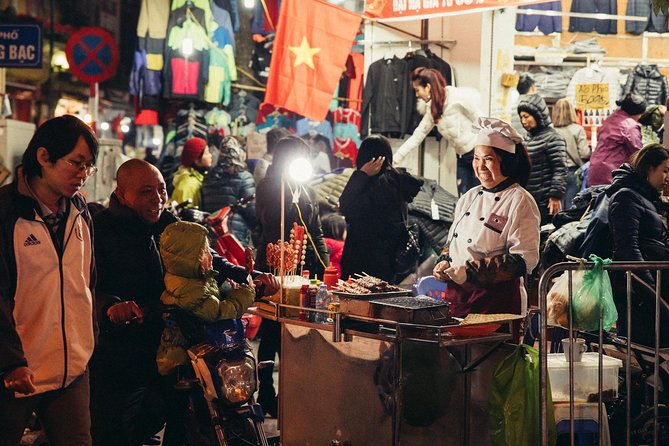 Drinks & Bites in Hanoi Private Tour - Your Night’s Route: From Cathedral Steps to Water Puppets