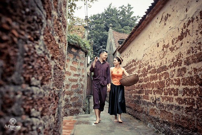 Duong Lam Ancient Village full day tour from Hanoi & experiencing local life - Lunch with a Thái family: where the day turns personal