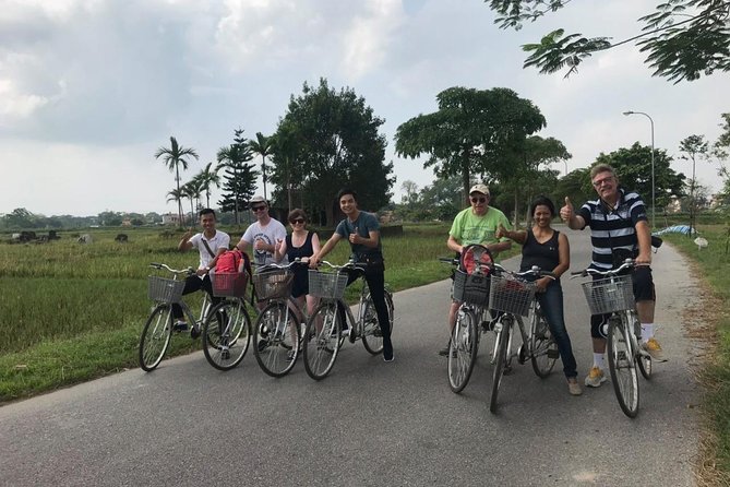 Duong Lam Ancient Village Private Tour - Duong Lam Ancient Village on Two Wheels