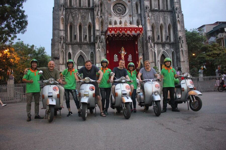 Enjoy Hanoi Like a Local - Vespa & Street Food Tour by Night - The bun cha and nem stop: classic Hanoi comfort food