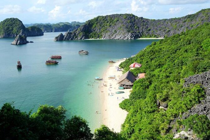 Era Cruise Halong Bay 2Days 1Night on 5 Star Cruise - Day 1 in Lan Ha Bay: boarding, lunch, and the calm start