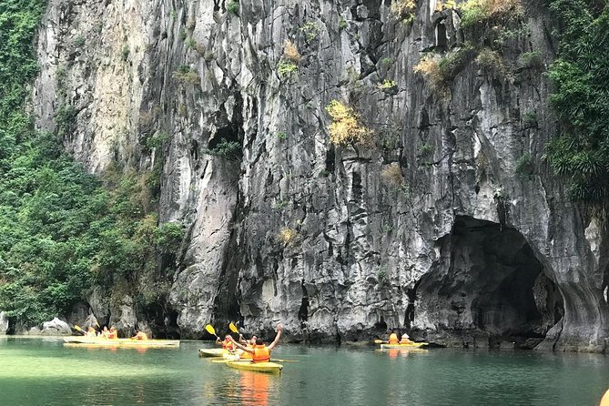 Essential North Vietnam ( Hanoi - Ninh Binh - Halong) in 5 Days - 3 Stars hotel - Bat Trang vs. Vietnam Museum of Ethnology: Picking the Right Cultural Afternoon