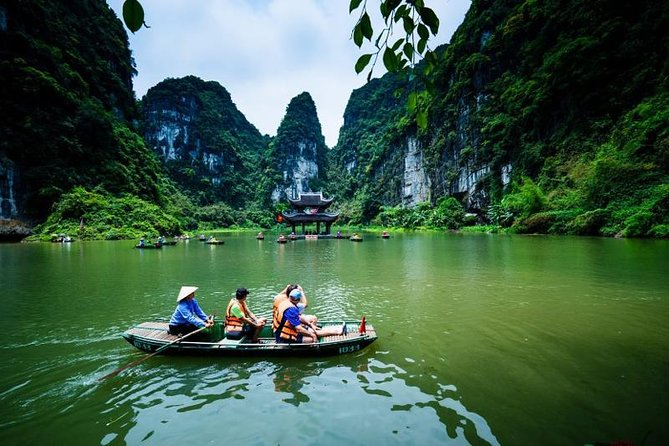 Explore Mai Chau - Pu Luong - Ninh Binh 4 Days / 3 Nights - Day 3 trek to Kho Muong Village and Bat Cave: where the views earn their keep