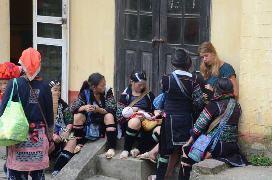 Explore Sa Pa with Overnight Train & Sleeper Bus & Trekking - 14:30 choice: long trek Lao Chai–Ta Van OR Cat Cat village