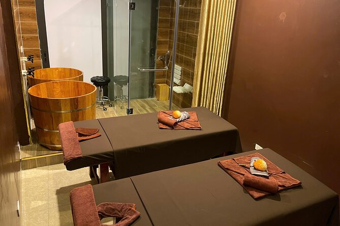 (Free Pick-up) Foot Massage In Hanoi Old Quarter - Who your massage might look like: therapist names to watch for