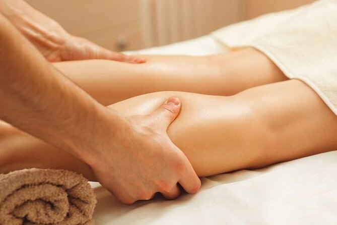 (Free Pick-up) Foot Massage In Hanoi Old Quarter - The value question: $7.90 for one hour