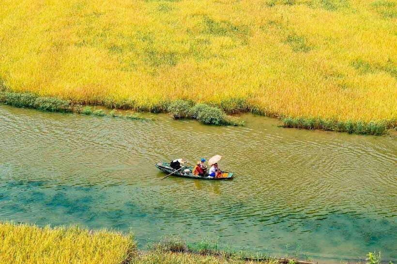 Friendly Travel: Ninh Binh/ Hoa Lu & Tam Coc/ Full Service - Why Hoa Lu and Tam Coc fit a one-day Hanoi escape