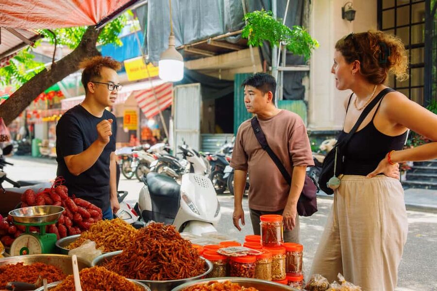 From Egg Coffee to Street Brews: Hanoi Walking Tour - Why a Hanoi coffee tour works best on foot