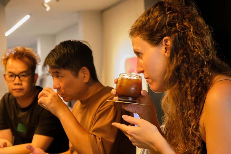 From Egg Coffee to Street Brews: Hanoi Walking Tour - Price and value: what $39 buys you in real terms