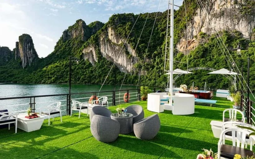 From Ha Long: Halong Bay Tour 6 hours from Tuan Chau island - Luon Cave: Kayaking or Bamboo Boat Through the Lagoon
