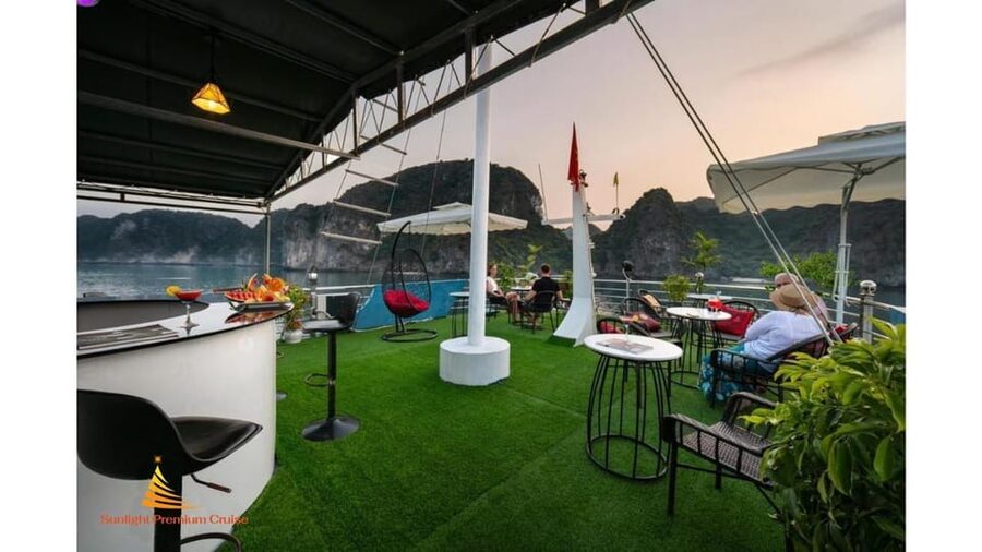From Ha Noi : 3-Days Lan Ha Bay, Ninh Binh Small Group Tour - Hoa Lu and Trang An: Old Capital + Cave Boat Ride