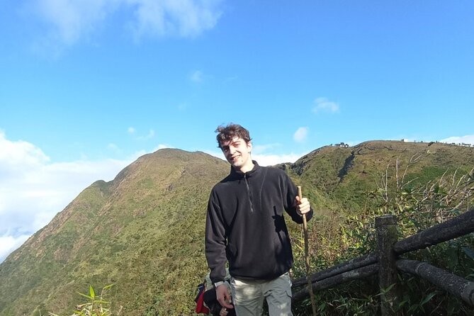 From Hà Nội : Conquer Fansipan Peak 2 days 1 night - Meeting other people and learning local life along the way