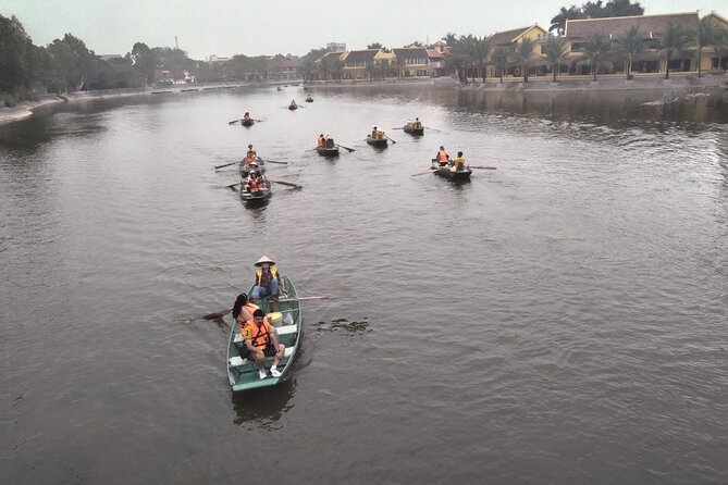 From Ha Noi - FullDay Trip Ninh Binh - Sampan Boat on the Ngo Dong River: Three Caves and Rice-Field Views