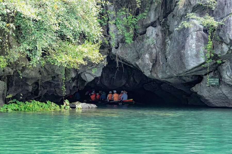 From Ha Noi: Hoa Lu – Tam Coc/ Trang An - The drive from Hanoi: why this trip works as a one-day escape